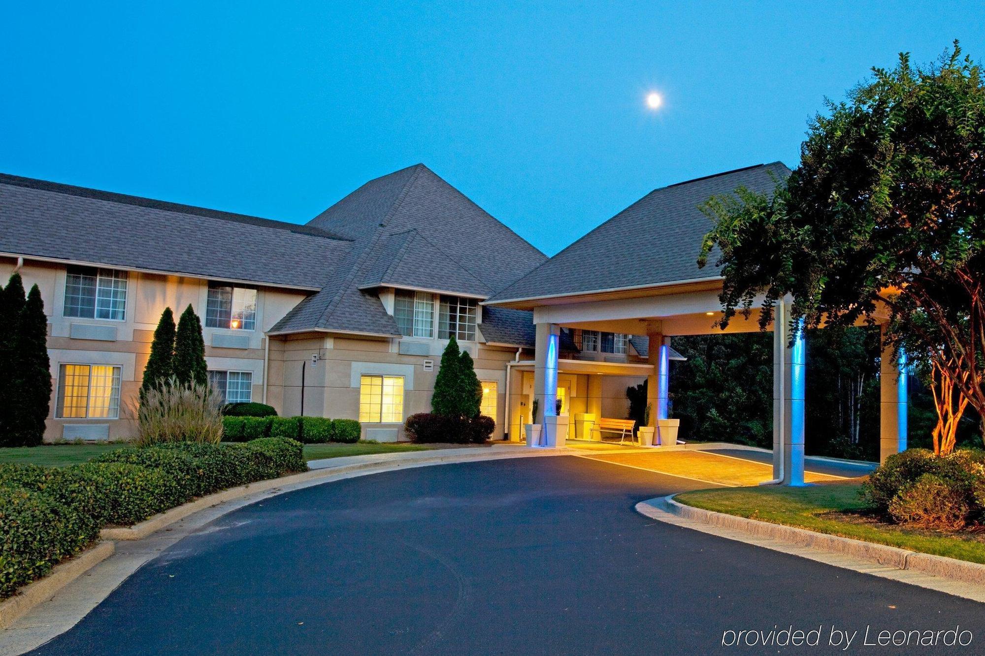 Baymont Inn & Suites Braselton Esterno foto