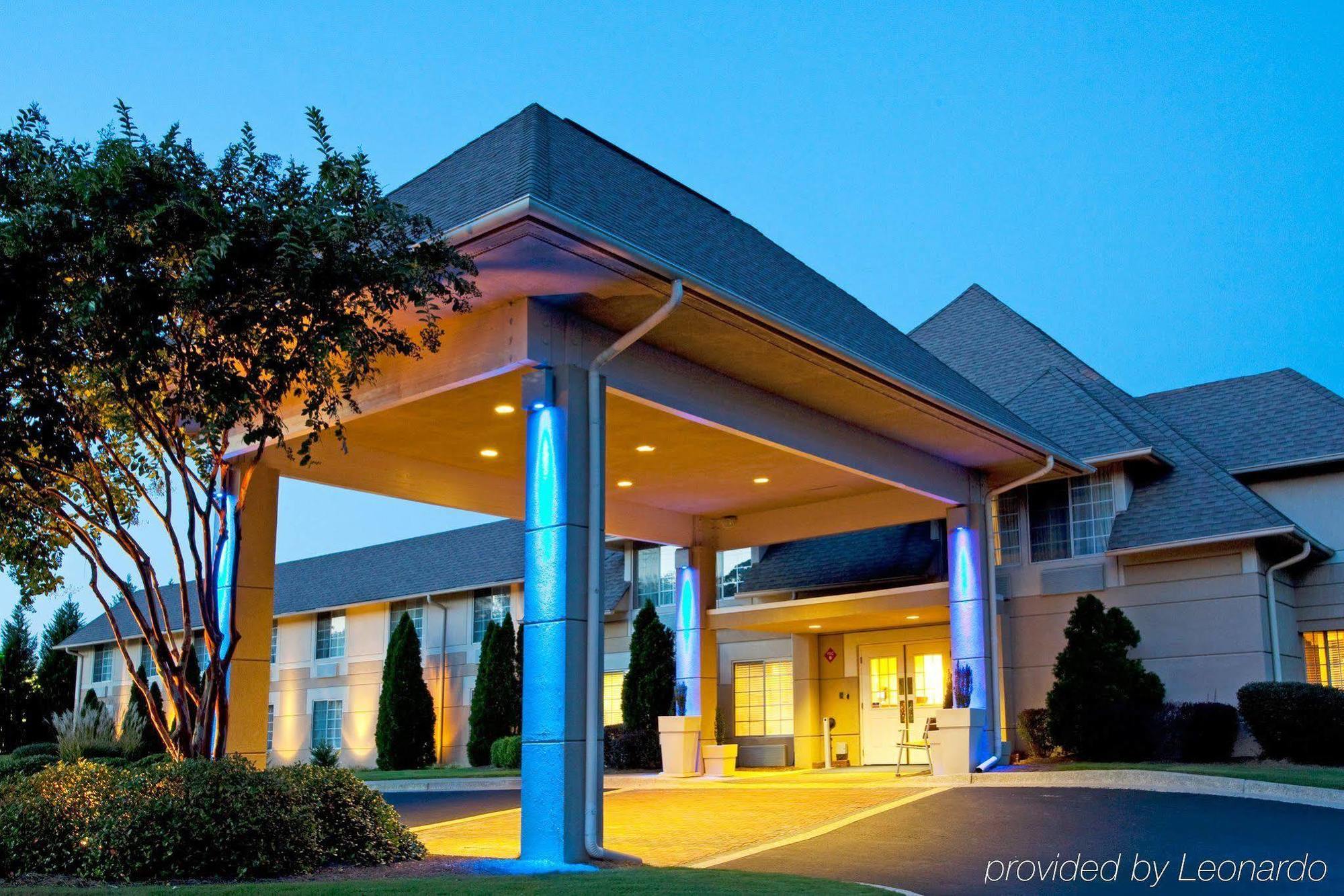 Baymont Inn & Suites Braselton Esterno foto